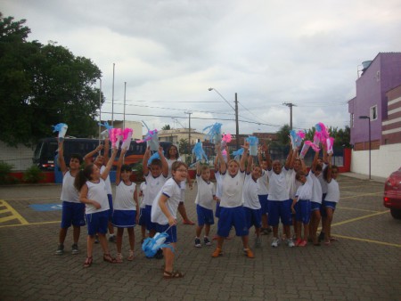 Alunos expondo a biruta
